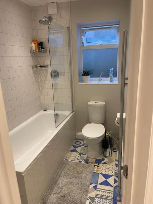 Lovely 2 Bedroom Ground Floor Flat With Garden. London Exterior foto