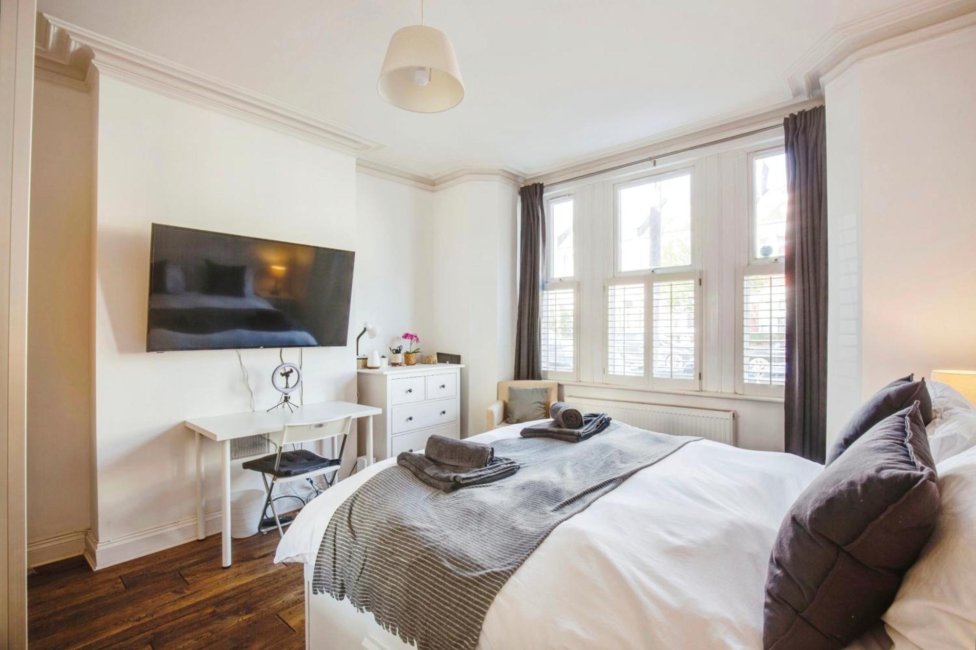 Lovely 2 Bedroom Ground Floor Flat With Garden. London Exterior foto