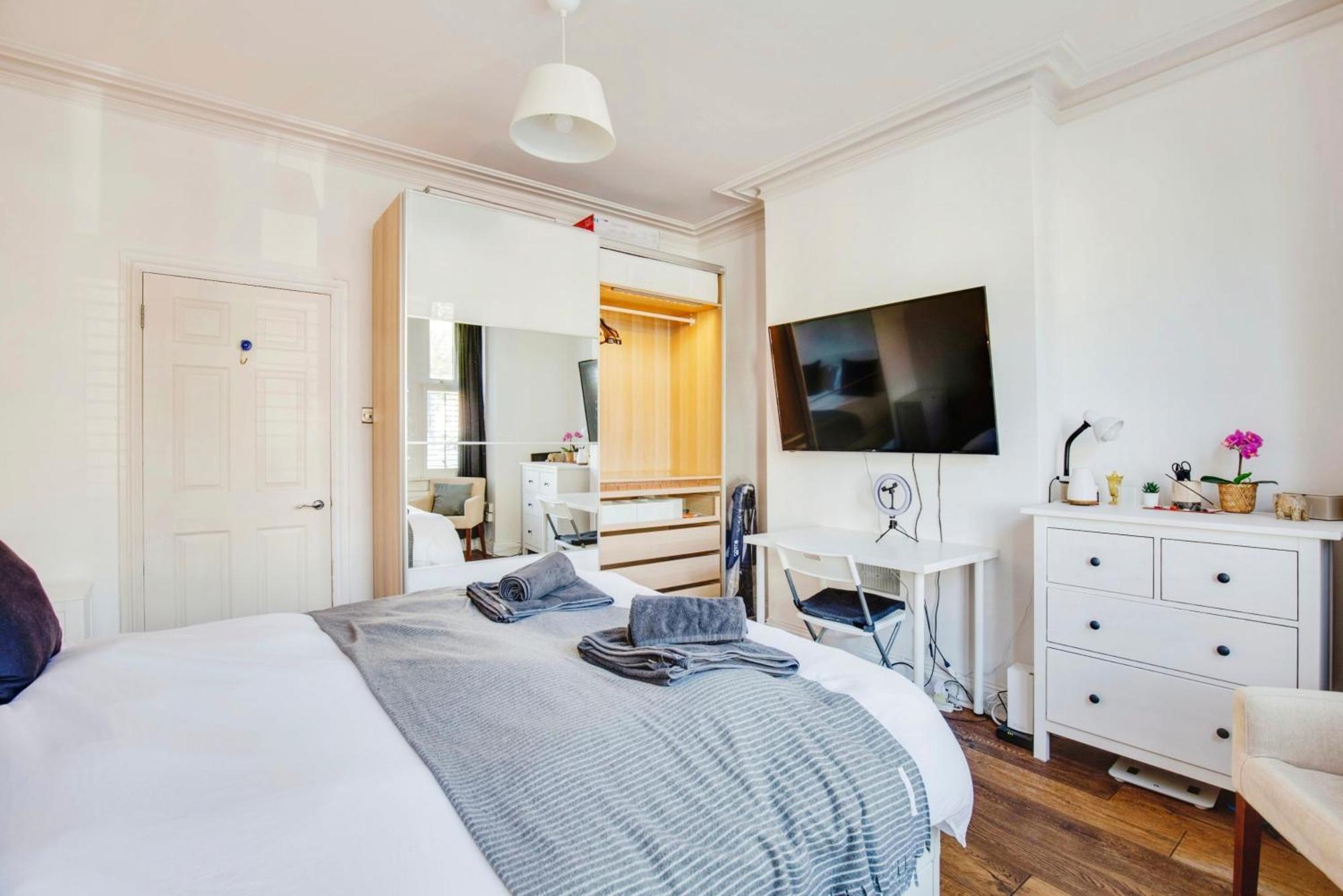 Lovely 2 Bedroom Ground Floor Flat With Garden. London Exterior foto